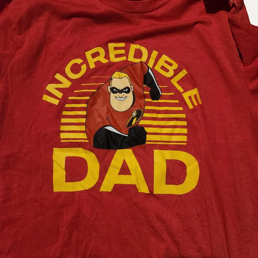 Disney Red Mr. Incredible Graphic Tee with Yellow Accents NWT - Picture 2 of 2